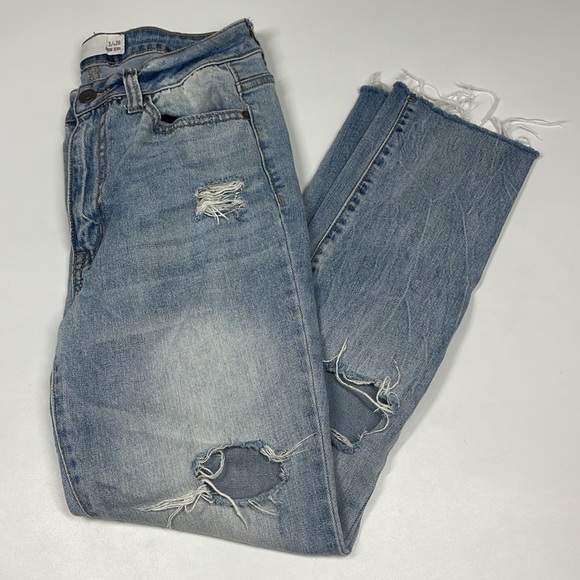 RSQ Jeans Light Wash Raw Hem Distressed Mom Jeans Size 26 - Picture 3 of 8